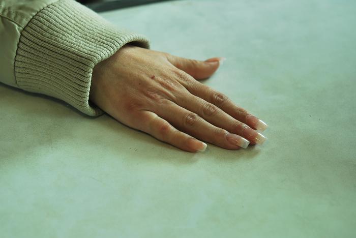 Prosthetic finger